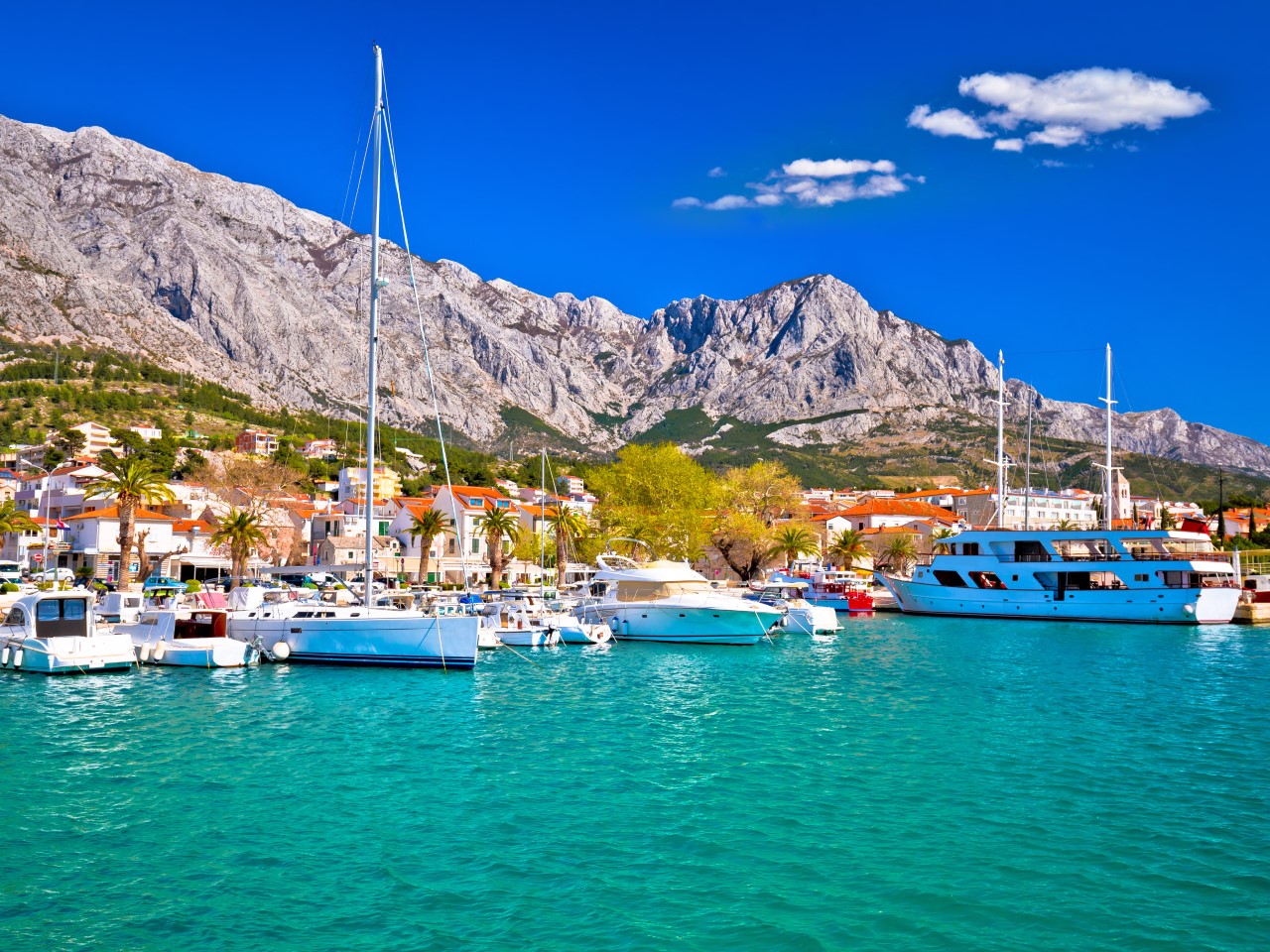 NO NAME MAKARSKA