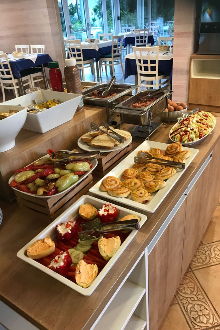 Kompleks Hotelowy Ivando (Drvenik) - wczasy
