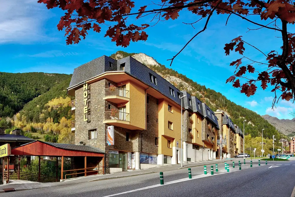 Andora - narty w Pirenejach - wylot z Katowic