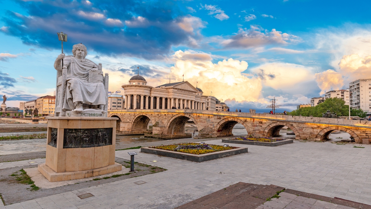 Serbia, Czarnogóra, Macedonia, Albania - Słoneczne Bałkany (HB)