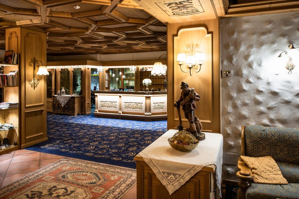 Hotel Roy***