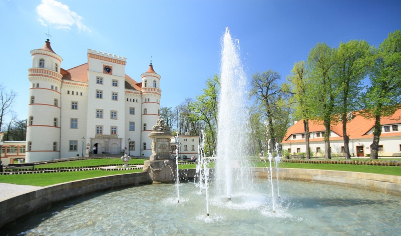 DOLINA PAŁACÓW I OGRODÓW - 3 DNI