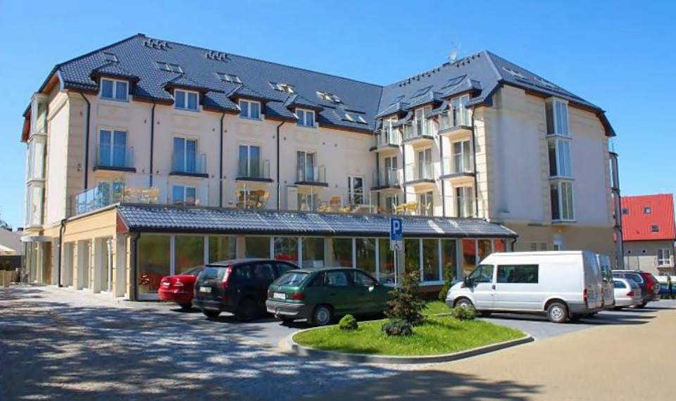 Wczasy w Jarosławcu Król Plaza**** - pokoje standard